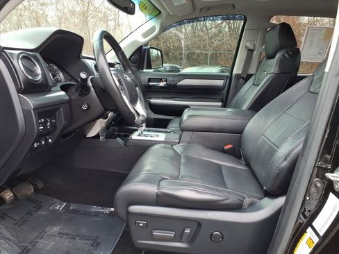 Certified 2017 Toyota Tundra Platinum image 6