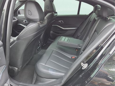 Certified 2024 BMW 330i Sedan RWD image 13