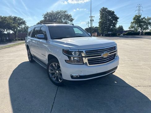 Used 2015 Chevrolet Suburban LTZ AWD/4WD image 5