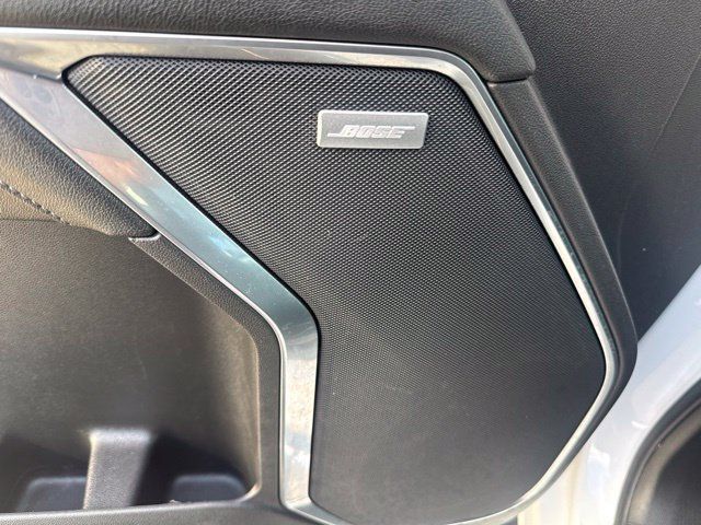 Used 2023 GMC Sierra 1500 SLT w/ SLT Premium Plus Package AWD/4WD image 11