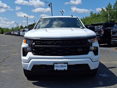 Certified 2023 Chevrolet Silverado 1500 Custom w/ LPO, Dark Essentials Package AWD/4WD image 2