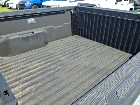 Used 2024 Toyota Tacoma TRD Off-Road AWD/4WD image 21