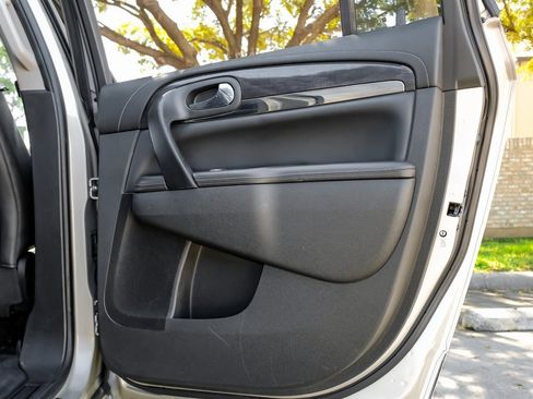 Used 2017 Buick Enclave Leather image 62