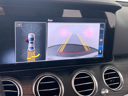 Used 2018 Mercedes-Benz E 300 image 14