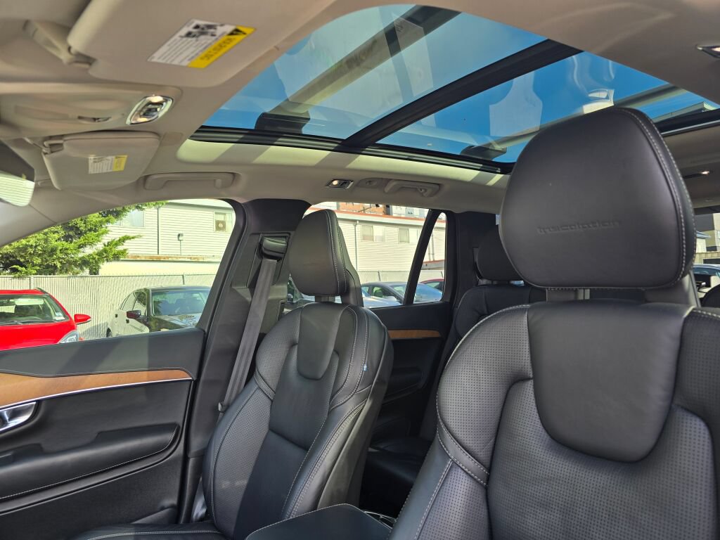 Used 2018 Volvo XC90 T6 Inscription w/ Convenience Package AWD/4WD image 22