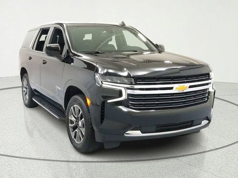 Certified 2021 Chevrolet Tahoe LT w/ Rear Media and Nav Package AWD/4WD image 7
