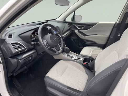 Used 2020 Subaru Forester Premium AWD/4WD image 11