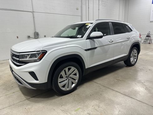Used 2021 Volkswagen Atlas Cross Sport SE AWD/4WD image 5