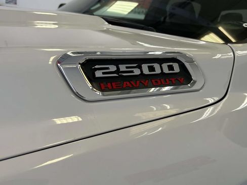 Used 2024 RAM 2500 Big Horn w/ Off Road Package AWD/4WD image 9