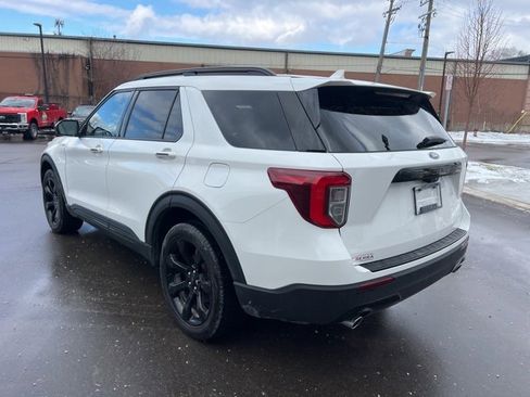 Used 2023 Ford Explorer ST-Line image 7