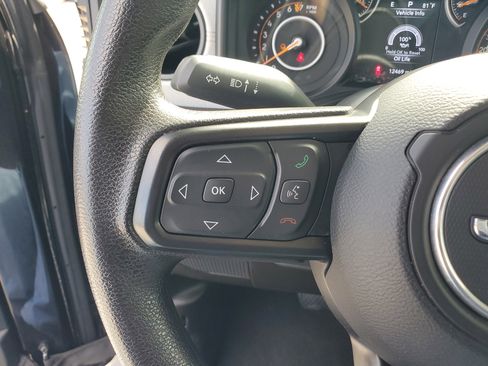 Used 2024 Jeep Gladiator Sport image 20