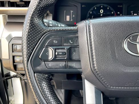 Used 2026 Toyota Tacoma SR5 RWD image 22