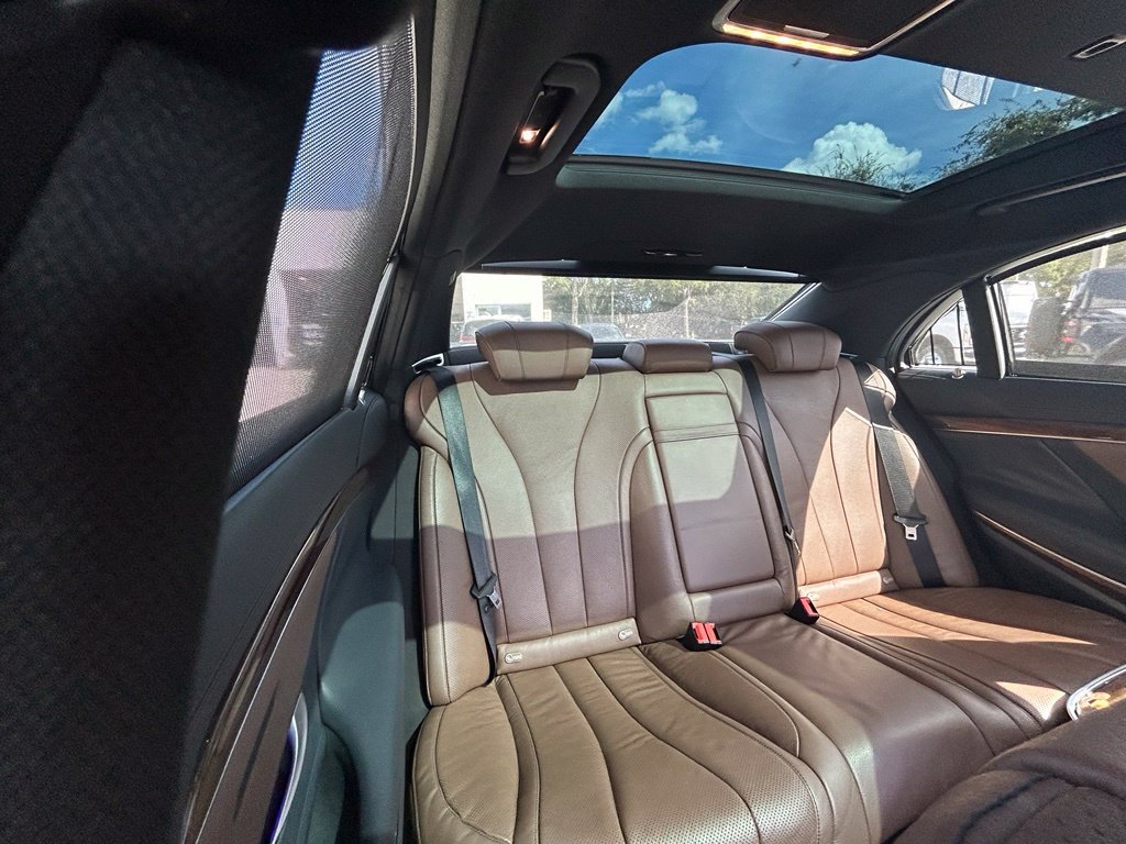 Used 2015 Mercedes-Benz S 550 Sedan image 26