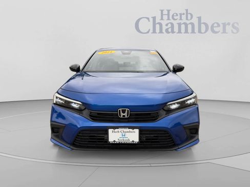 Used 2024 Honda Civic Sport image 2