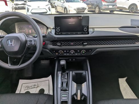 Used 2025 Honda Accord SE image 16