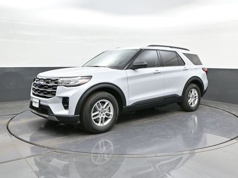 New 2026 Ford Explorer Active w/ Active Comfort Package image 31