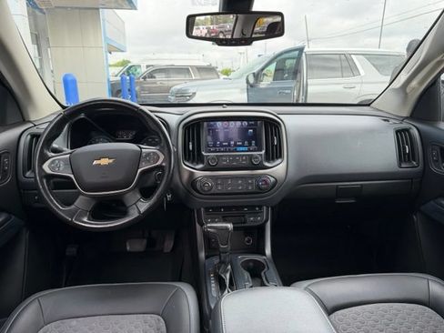 Used 2018 Chevrolet Colorado Z71 RWD image 14