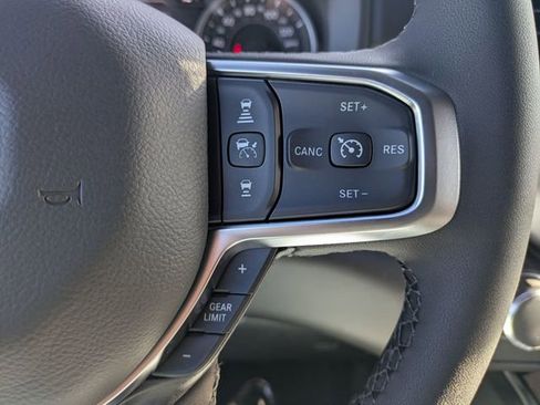 New 2026 RAM 1500 Big Horn AWD/4WD image 17