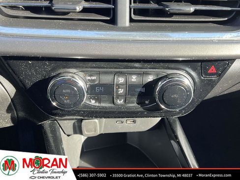 Certified 2024 Chevrolet Trax ACTIV w/ Driver Confidence Package image 22