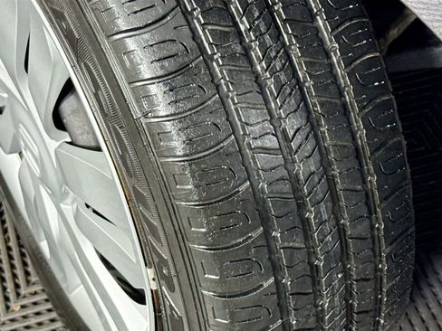 Used 2017 Honda Fit LX image 31