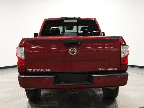 Used 2017 Nissan Titan SV AWD/4WD image 7