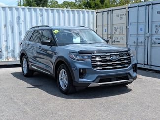 Certified 2025 Ford Explorer Active w/ Active Comfort Package RWD video 2