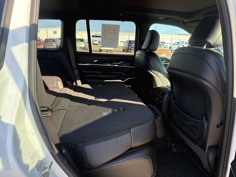 Used 2024 Jeep Grand Cherokee Trailhawk w/ Luxury Tech Group III image 50