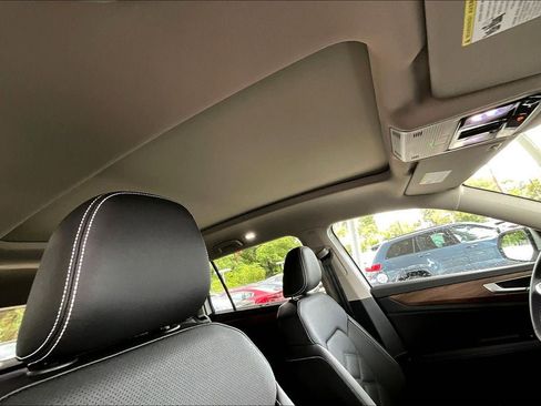 New 2026 Volkswagen Atlas SE image 26