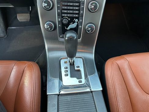 Used 2011 Volvo S60 T6 image 19