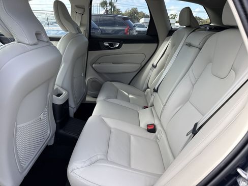 New 2026 Volvo XC60 T8 Ultra w/ Protection Package Premier AWD/4WD image 13