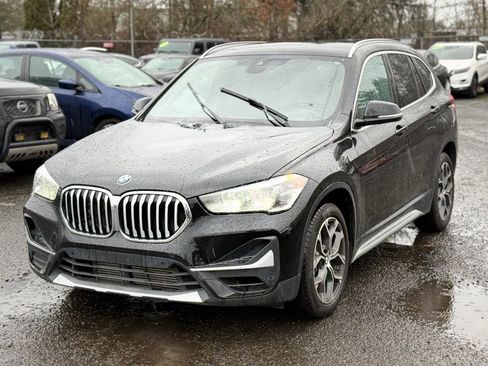 Used 2021 BMW X1 xDrive28i image 3