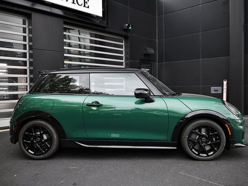 New 2026 MINI Cooper S image 4