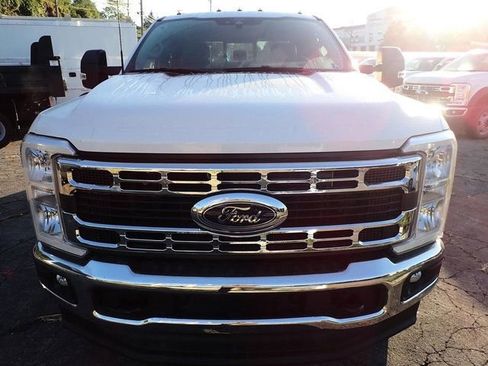 New 2025 Ford F350 XL w/ XL Chrome Package image 10