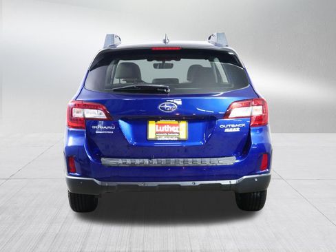 Used 2017 Subaru Outback 2.5i Limited AWD/4WD image 6