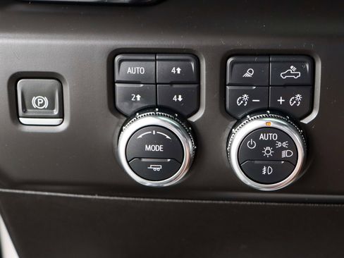 Used 2025 GMC Sierra 1500 Denali Ultimate image 25