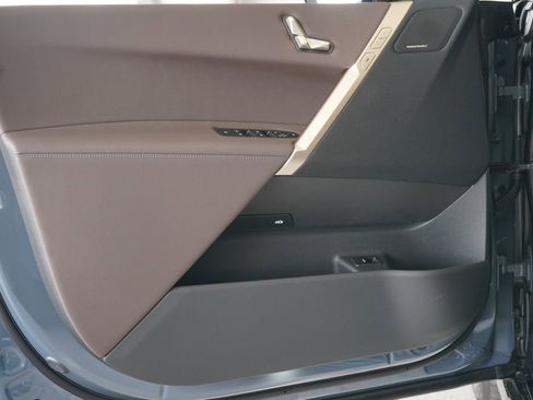 New 2026 BMW iX xDrive45 w/ Premium Package image 9