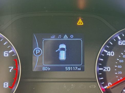 Used 2018 Kia Sportage LX image 12