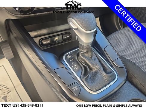Used 2023 Kia Soul LX w/ LX Technology Package image 18