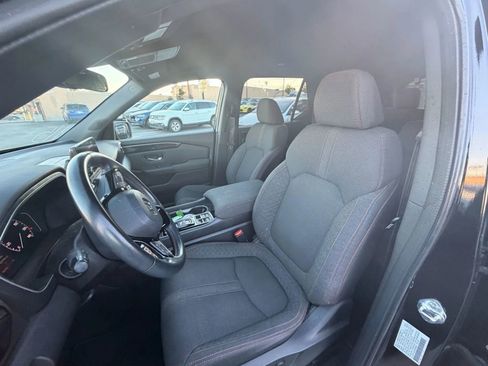 Used 2024 Honda Pilot Sport image 10