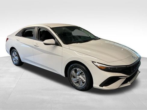 New 2026 Hyundai Elantra SE w/ Cargo Package FWD image 1