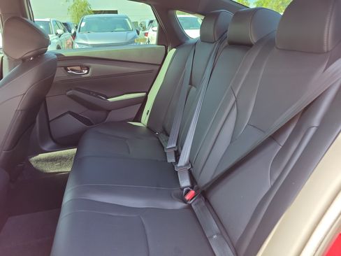 Used 2024 Honda Accord Sport image 16