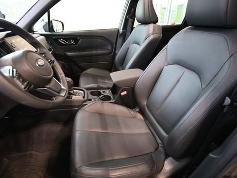 Certified 2025 Subaru Forester Limited w/ Popular Package #1 AWD/4WD image 8