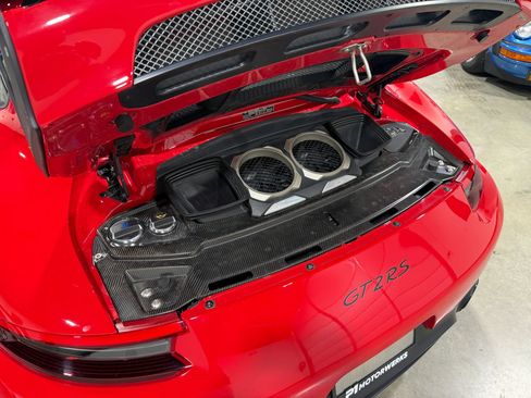 Used 2018 Porsche 911 GT2 RS RWD image 63