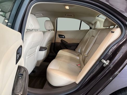 Used 2015 Chevrolet Malibu LT w/ Power Convenience Package FWD image 9