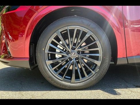 New 2026 Lexus RX 450h AWD image 12