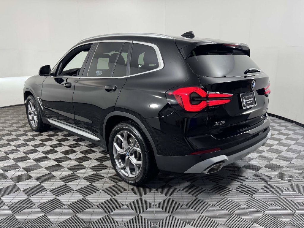 Used 2023 BMW X3 xDrive30i w/ Convenience Package AWD/4WD image 8