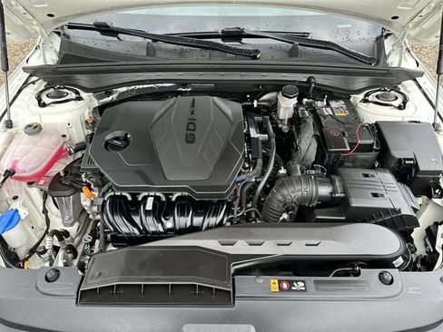 Used 2025 Kia K5 GT-Line AWD/4WD image 19