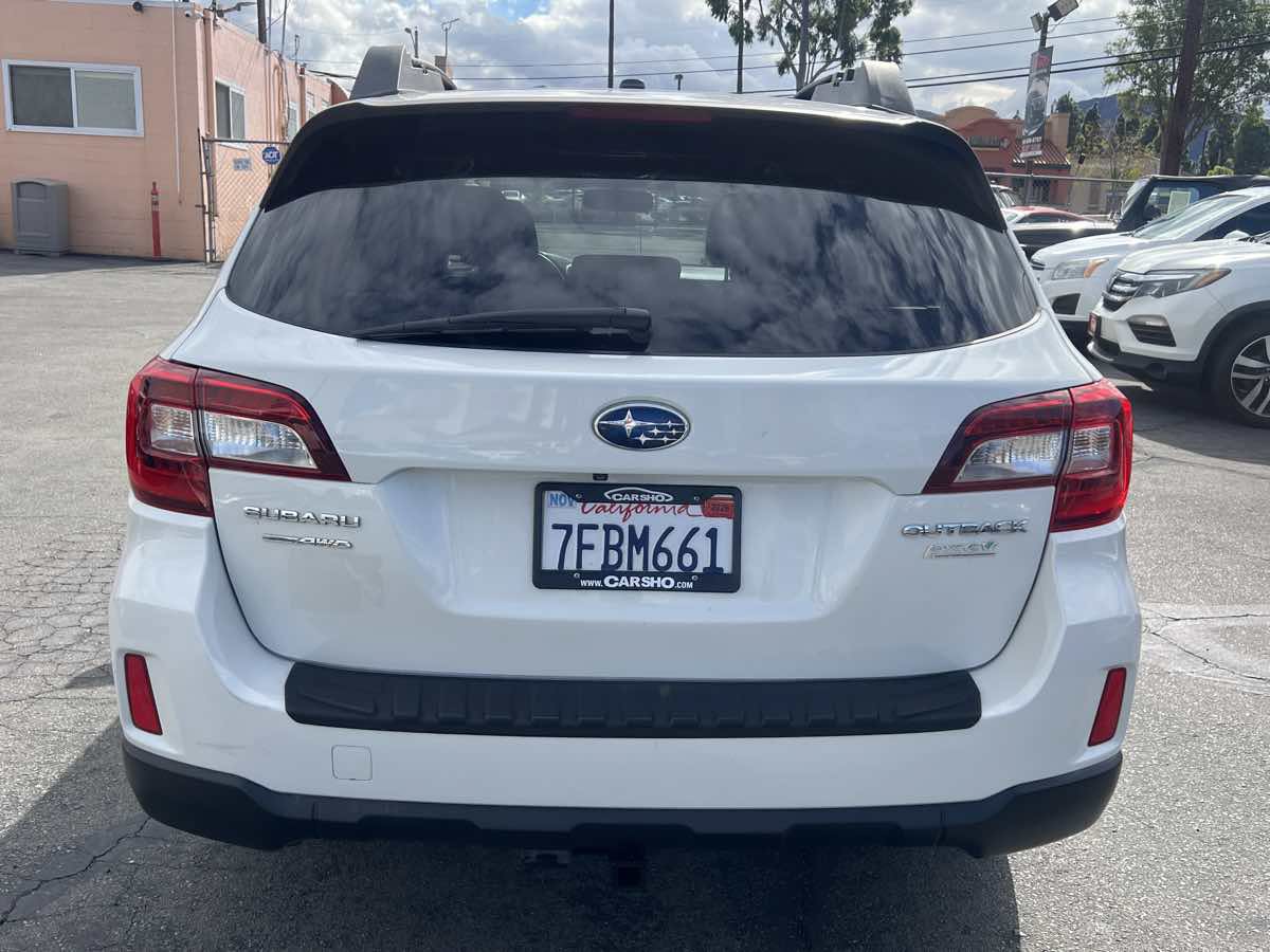 Used 2015 Subaru Outback 2.5i Limited AWD/4WD image 5