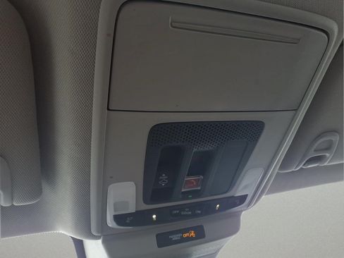 Certified 2024 Honda Accord EX image 22
