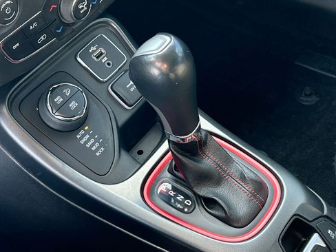 Used 2019 Jeep Compass Trailhawk image 21